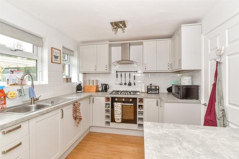 3 bedroom end of terrace house for sale, Quaker Drive, Cranbrook, Kent