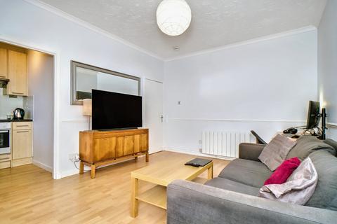 1 bedroom ground floor flat for sale, 12/2 Abbey Lane, Edinburgh, EH8 8HH