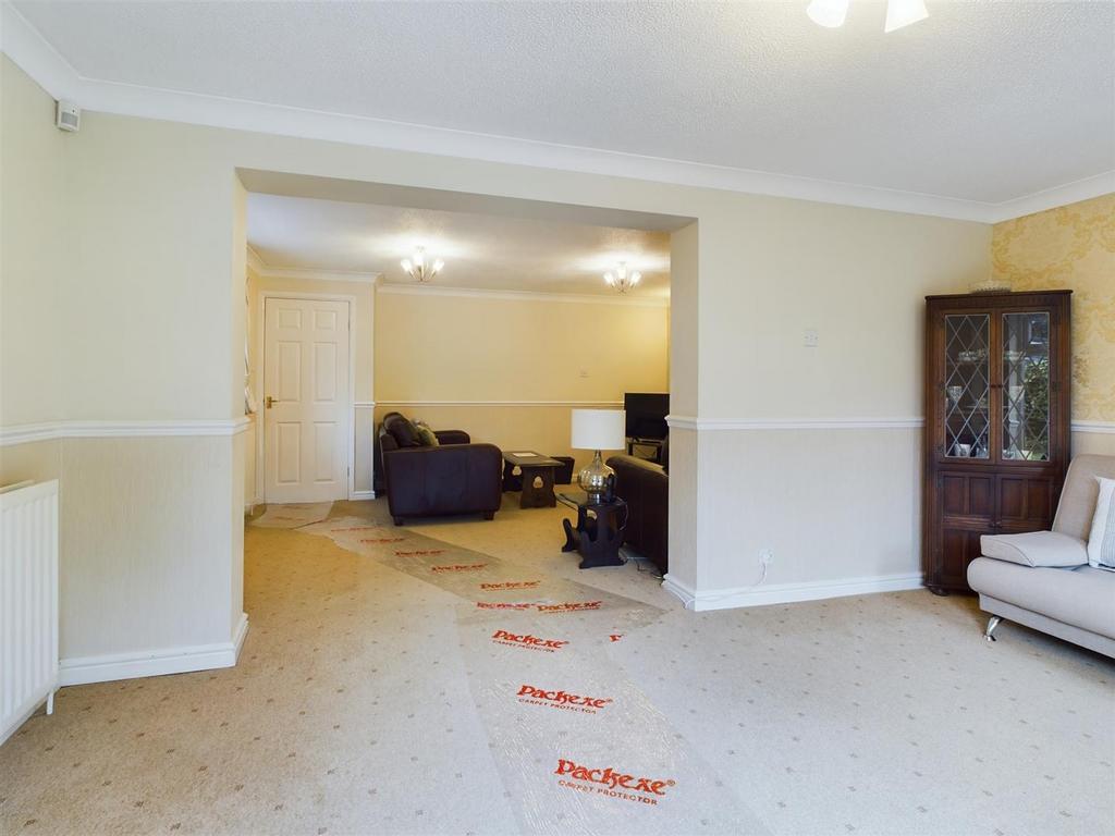 Sitting Room/Lounge