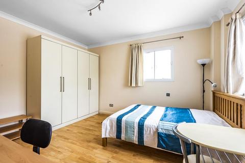 Studio for sale, Broadwalk Court,  Palace Gardens Terrace,  London W8,  W8