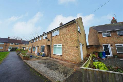 3 bedroom end of terrace house for sale, Dent Road, Hull