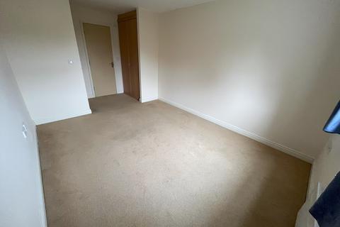 2 bedroom flat for sale, Youngs Avenue, Fernwood