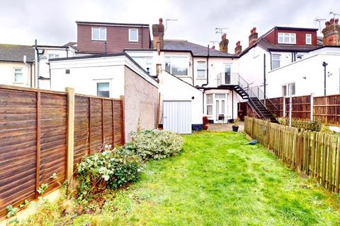 15 Beresford Road, London, E4 6ED
