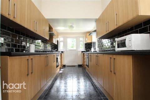 1 bedroom in a house share to rent, Earlham Grove, Forest Gate