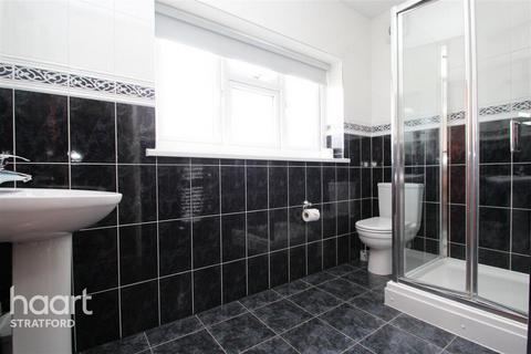 1 bedroom in a house share to rent, Earlham Grove, Forest Gate