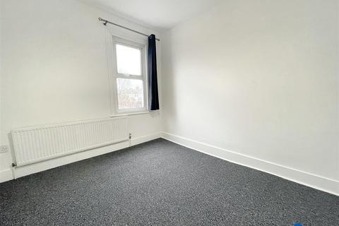 2 bedroom terraced house to rent, Aldworth Road, London