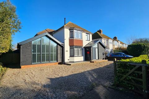 4 bedroom detached house for sale, Sandown Road, Sandwich CT13