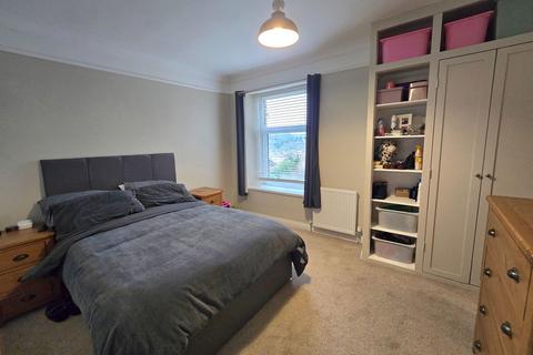 5 Cardonnel Road, Neath, SA10 6DE