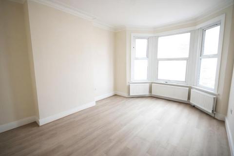 4 bedroom terraced house to rent, LONDON ROAD, WEMBLEY, HA9 7HG