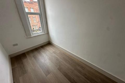 2 bedroom flat to rent, Station Road, Hendon