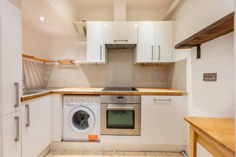 1 bedroom flat for sale, Gloucester Gardens, Bayswater, London, W2