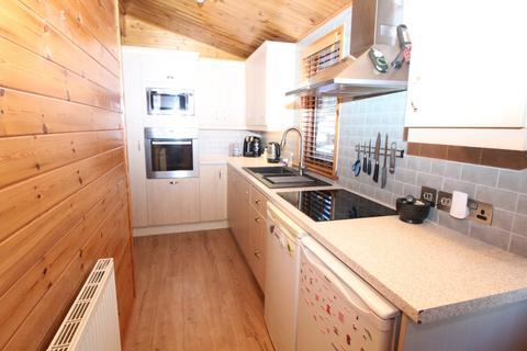 2 bedroom lodge for sale, Mill Lane, Hawksworth, Leeds, LS20