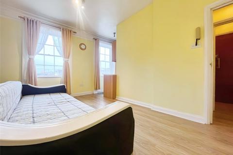 Studio for sale, Castle Hill, Reading, Berkshire