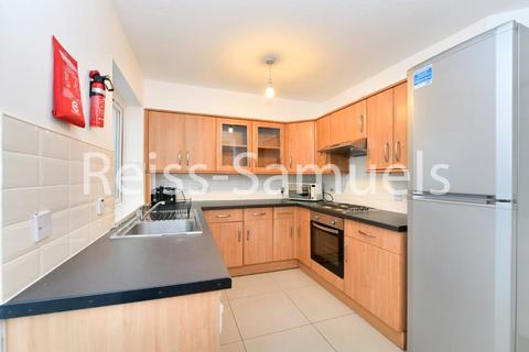 5 bedroom end of terrace house to rent, Barnfield Place, Canary Wharf, London E14