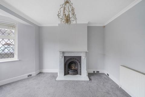 57 Green Way, Bromley, BR2 8EZ