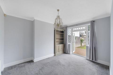 57 Green Way, Bromley, BR2 8EZ