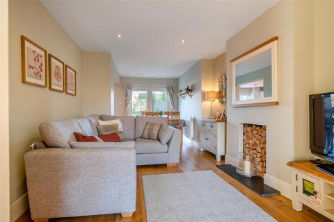 37 Riversley Road, Gloucester, GL2 0QU