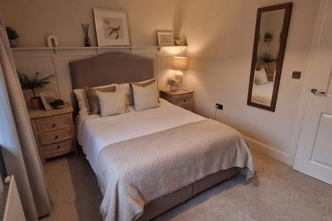 2 Kingfisher Close, Ashtead, Leatherhead, KT22 7FL
