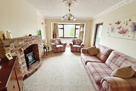 4 bedroom detached house for sale, Sketchley Road, Burbage