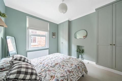 134a Ellerton Road, Surbiton, KT6 7TZ