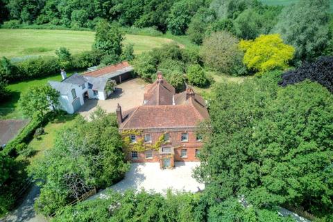 7 bedroom detached house for sale, Ongar Road, Kelvedon Hatch, CM15