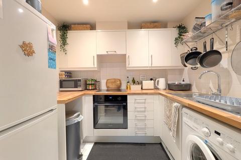 1 bedroom flat for sale, Wooldridge Close, Feltham, TW14