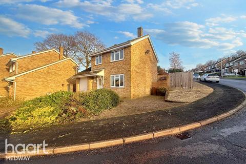 4 bedroom detached house for sale, Englefield Crescent, Rochester