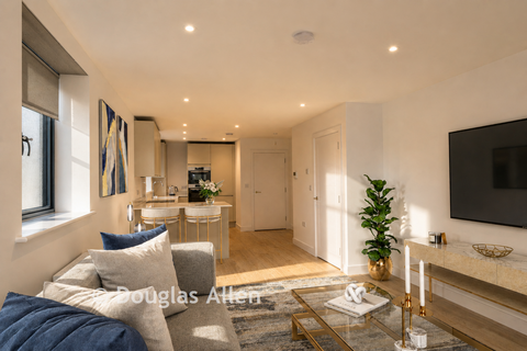 1 bedroom ground floor flat for sale, Forest View, Chingford