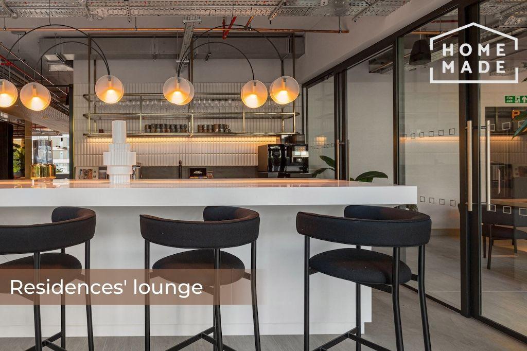 C72739c54bd85e487ce6d4a146bb