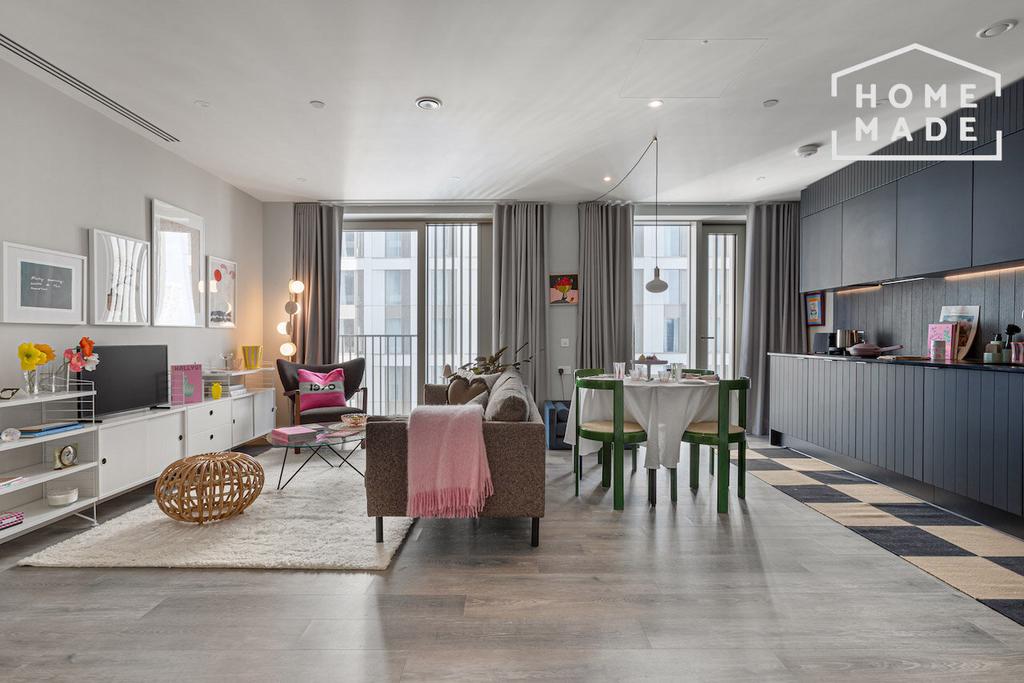 B73825d2ecc353fe97f46b115877