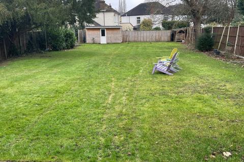 63 Cheam Road, Epsom, KT17 3EG