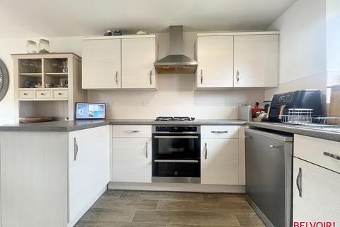 9 Amberoid Drive, Bishops Cleeve, Cheltenham, GL52 7ZX