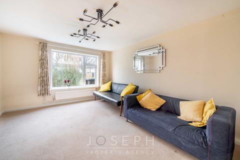 105 Shetland Close, Ipswich, IP4 3DZ