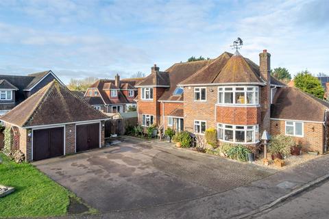 5 bedroom detached house for sale, The Nurseries, Eaton Bray, LU6 2AX