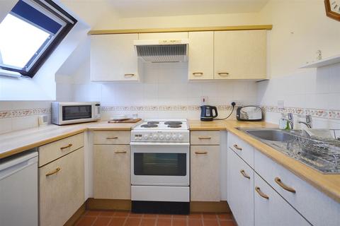 1 bedroom retirement property for sale, Barnaby Mead, Gillingham