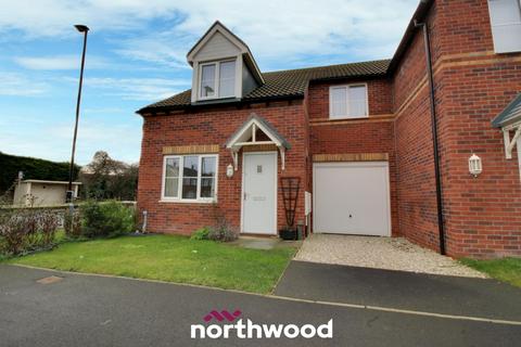 3 bedroom semi-detached house for sale, Oxford Street , Doncaster DN8