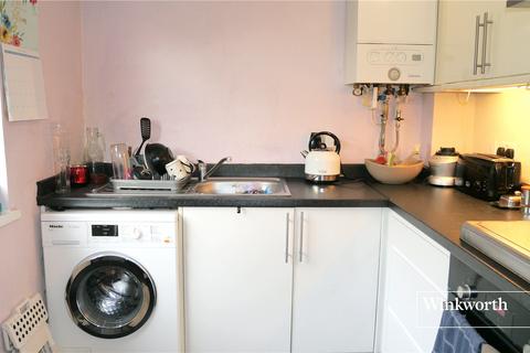 2 bedroom ground floor flat for sale, Bells Hill, Barnet, EN5