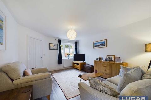 3 bedroom semi-detached house for sale, Plas Y Coed, Porth Penrhyn, Bangor