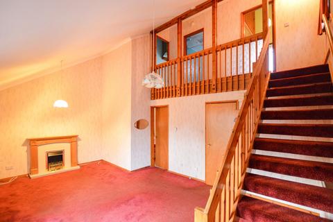 3 bedroom end of terrace house for sale, 27 Braehead, Girdle Toll, Irvine, KA11 1BD