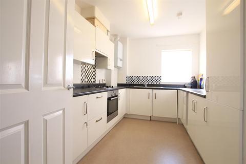 2 bedroom apartment for sale, Packwell Place, Heston TW5