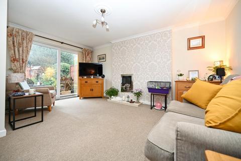 3 bedroom semi-detached house for sale, The Coppice, Yeadon, Leeds