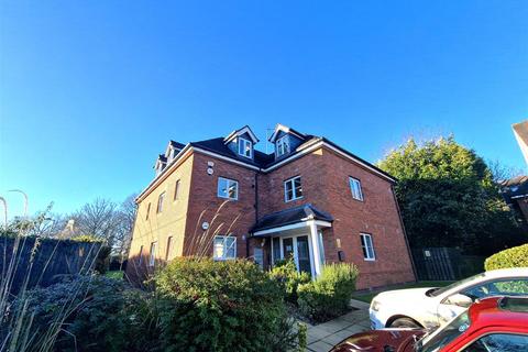 2 bedroom flat to rent, Cavendish Court, Oakhill Close, Harborne, Birmingham, B17