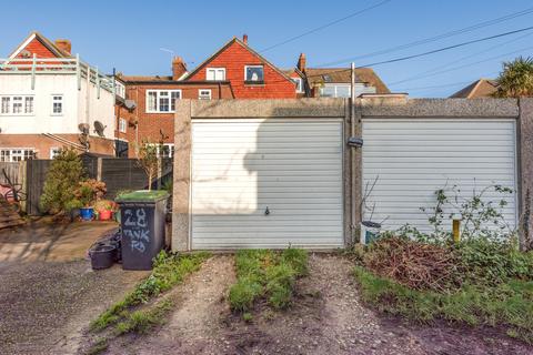 2 bedroom flat for sale, Tankerton Road, Whitstable, Kent