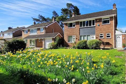 3 bedroom detached house for sale, Gwentlands Close, Chepstow NP16