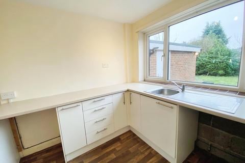 3 bedroom house to rent, Bramley Garth, York