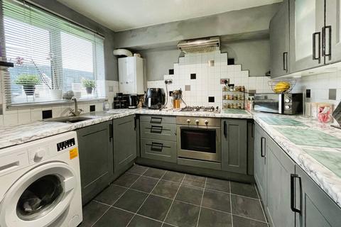 14 Aragon Close, Hemel Hempstead, HP2 7LG