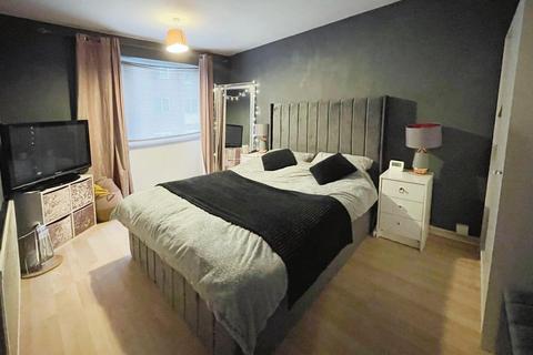14 Aragon Close, Hemel Hempstead, HP2 7LG