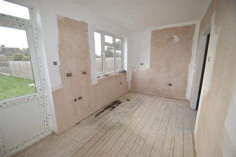 3 bedroom terraced house for sale, Bull Lane, Dagenham