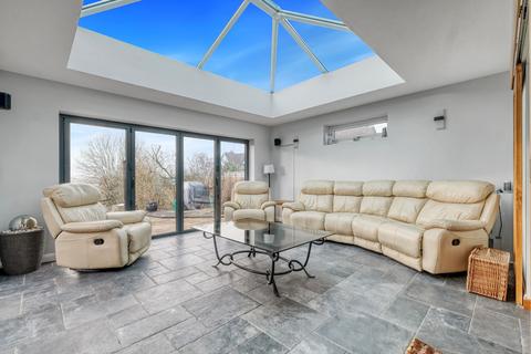 110 Feckenham Road, Headless Cross, Redditch, B97 5AG