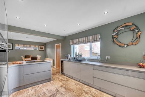 110 Feckenham Road, Headless Cross, Redditch, B97 5AG